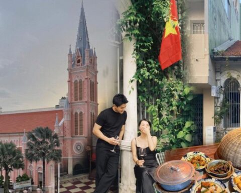 Nhà thờ hồng biểu tượng của khu phố đỉnh nhất thế giới Tân Định: Cất giữ ngôi mộ 143 năm, tồn tại bí ẩn 70 năm chưa lời giải đáp