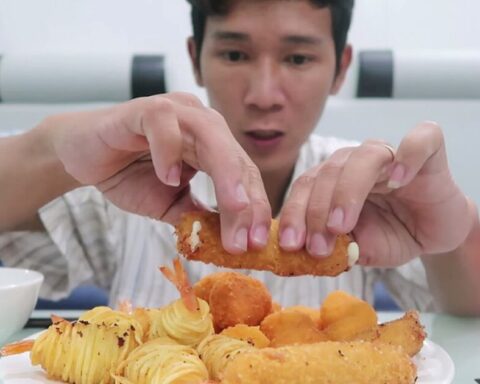 Thu nhập của Lâm Vlog