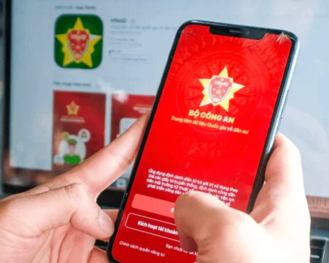 Người dân sẽ góp ý Luật Đất đai sửa đổi trên VNeID ra sao?