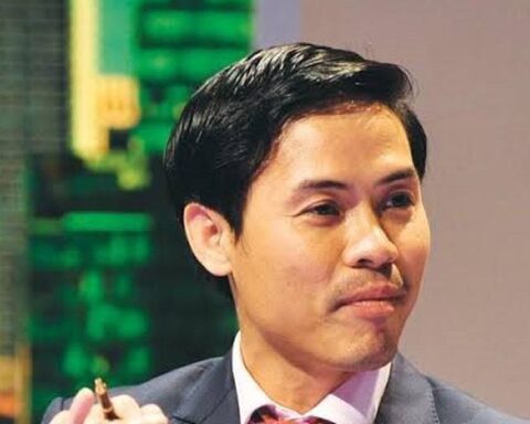 Cổ phiếu giảm 7 phiên sàn, Chủ tịch công ty từng phát ngôn “tham khảo ý kiến của vũ trụ, trời Phật” trước việc quan trọng, “hỏng việc là do ý của trời đất”