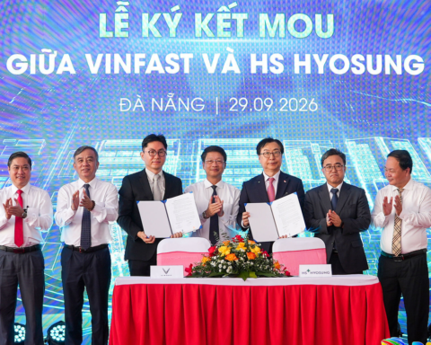 VinFast vừa “bắt tay” ông lớn Hàn Quốc sở hữu vật liệu ô tô hàng đầu thế giới