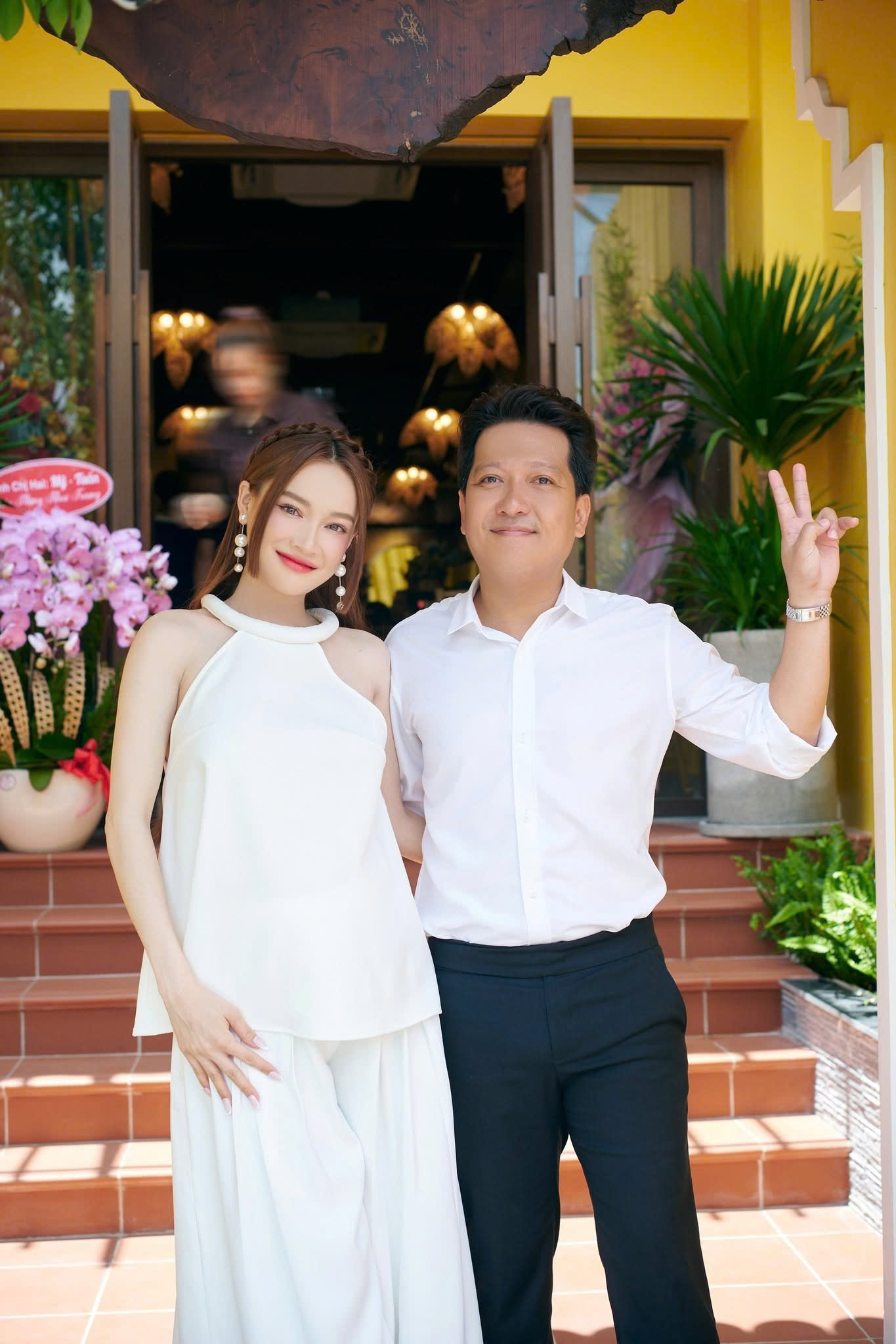 Biệt thự nhà vườn 70 tỷ rộng nghìn m2 của Trường Giang - Nhã Phương- Ảnh 1.