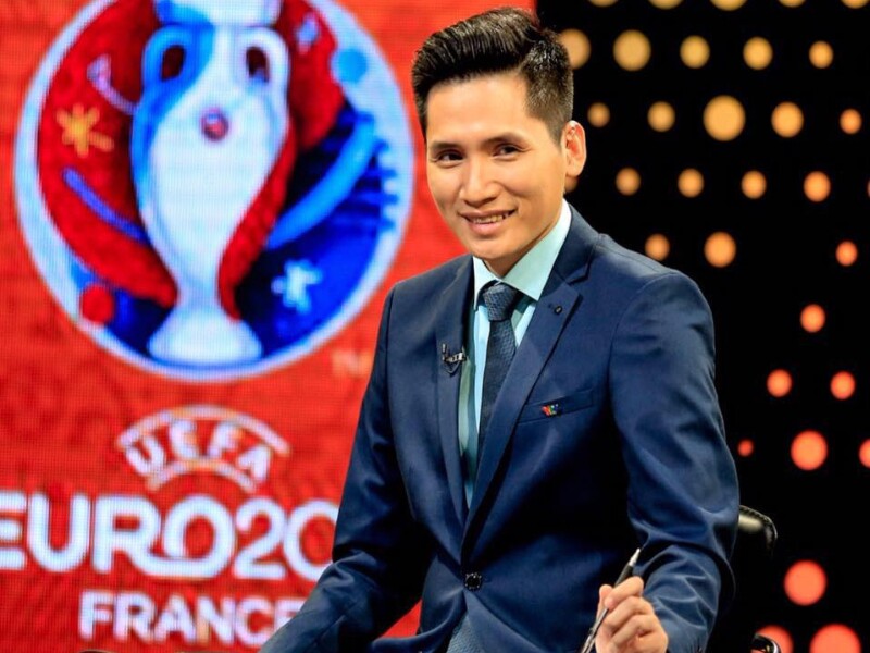 BTV thể thao kỳ cựu VTV gây bão với màn đáp lời MC đám cưới, chỉ 2 câu nói đủ thấy EQ cỡ nào- Ảnh 1.