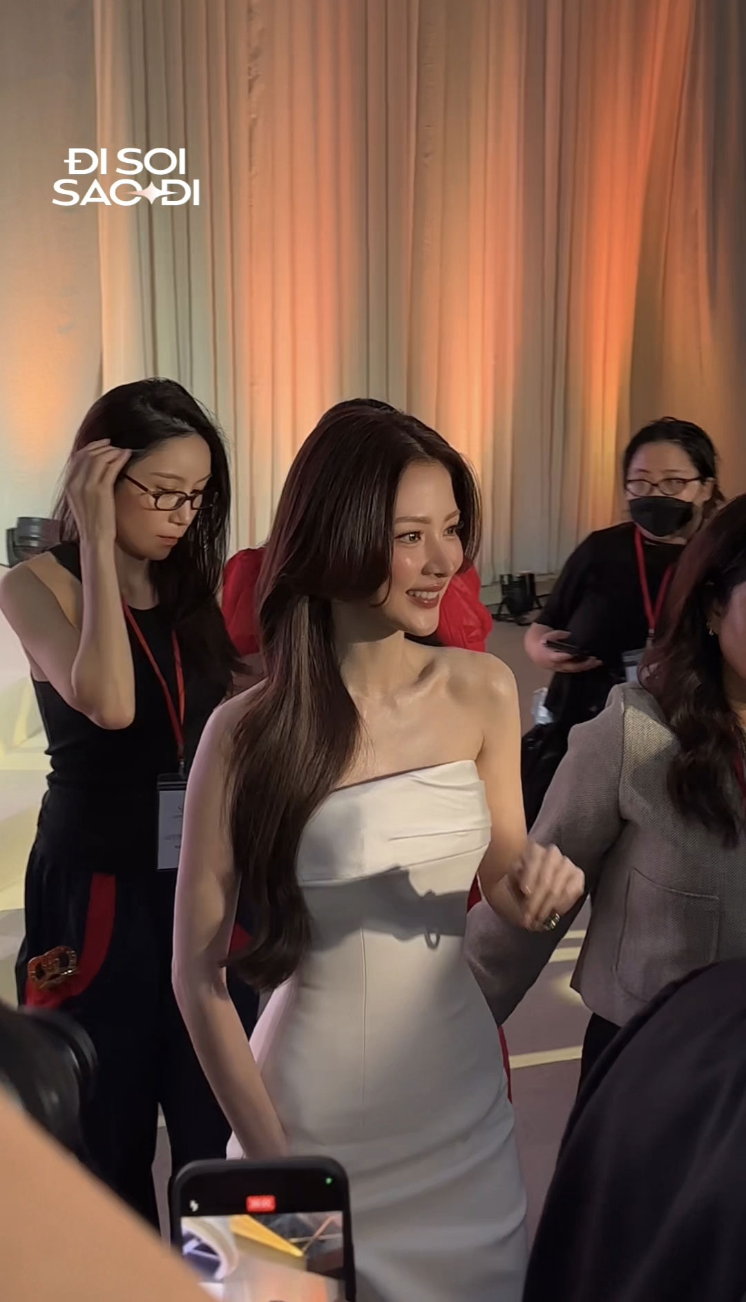 Sốc visual là đây: Baifern Pimchanok như nữ thần ở sự kiện TP. HCM, nữ diễn viên Việt ngỡ ngàng không nói nên lời!- Ảnh 10.