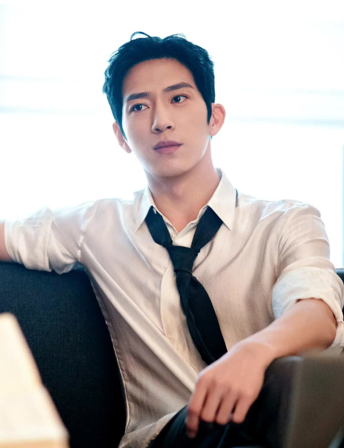 Tổng tài bad boy đang khiến cả MXH rần rần: Visual miễn chê, cùng bạn gái trở thành cặp đôi mặc đẹp nhất showbiz- Ảnh 14.