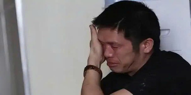 Cuốc xe 200.000 đồng nhưng khách chuyển khoản 200 triệu và bảo không cần trả, ngay sau đó công an yêu cầu tài xế lên làm việc - Ảnh 1.