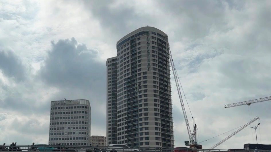 Rủi ro pháp lý và 