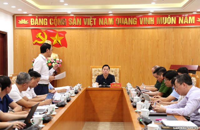 Thông tin mới về dự án cao tốc lớn nhất Tây Bắc, dự kiến tổng vốn hơn 65.500 tỷ đồng, có 118 cầu, 7 hầm xuyên núi - Ảnh 1.