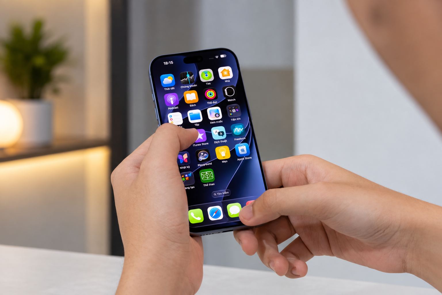 Trên tay sớm iPhone 18 Pro chính hãng Việt Nam: Màu Xanh Băng Thanh càng nhìn càng đẹp lạ! - Ảnh 7.