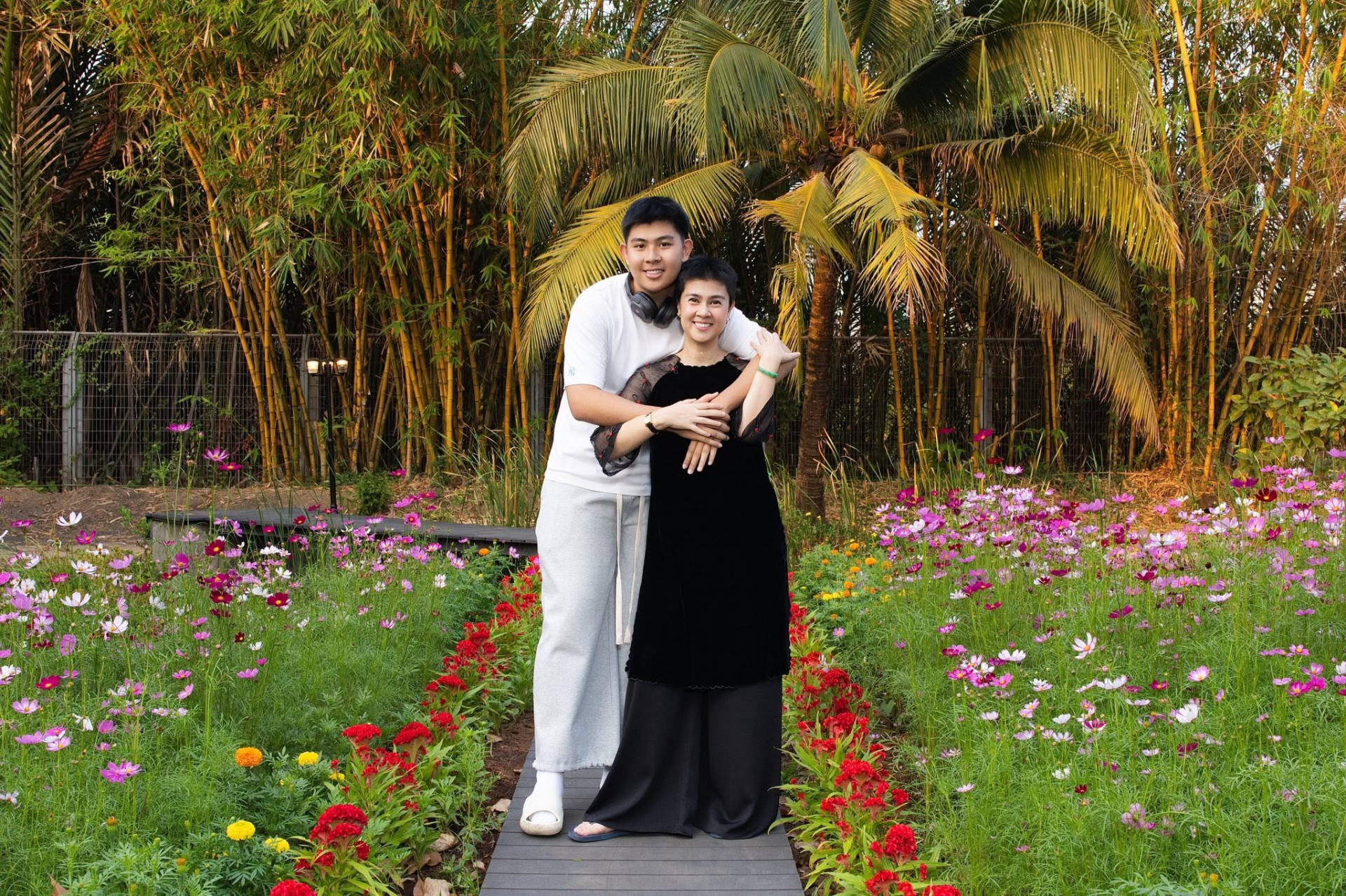 Nữ diễn viên đình đám bỏ showbiz đi bán xôi cua ở đường Nguyễn Lương Bằng, TP.HCM- Ảnh 9.