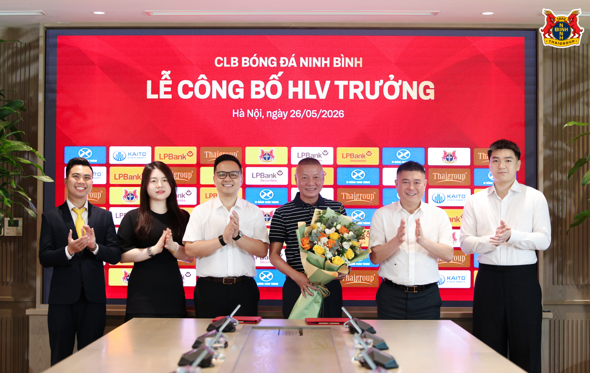 Chân dung nữ chủ tịch SN 2001 quê Ninh Bình, nhận bằng khen của Tổng thống Mỹ từ lớp 8- Ảnh 2.