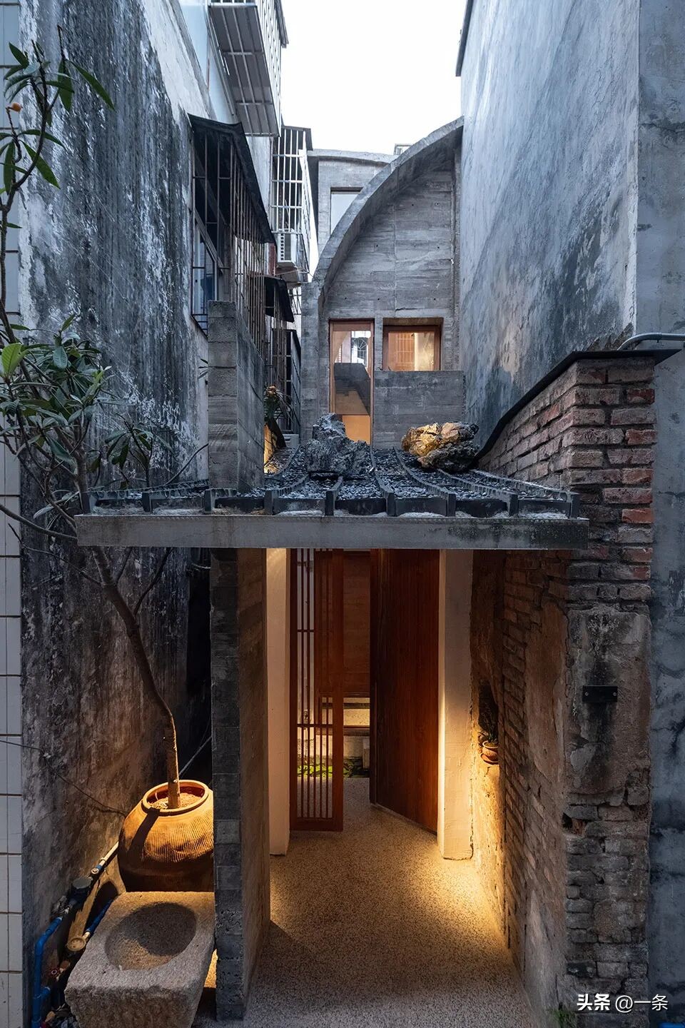 3 anh chị em thừa kế căn nhà tổ chỉ 44m², cải tạo thành nơi đủ rộng để 3 thế hệ có thể cùng chung sống- Ảnh 6.