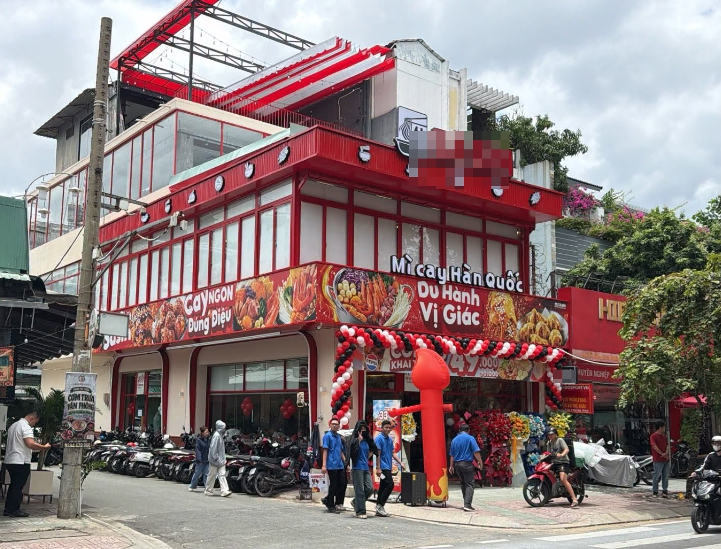 Nam diễn viên đình đám quê Cần Thơ đi bán mì ở khắp TP.HCM- Ảnh 4.
