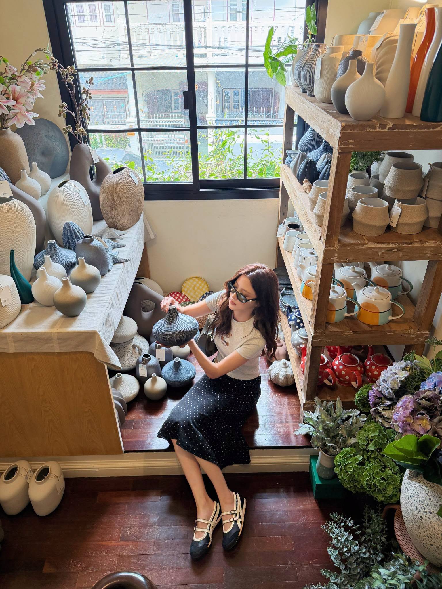 Baifern Pimchanok đẹp từ gương mặt đến vóc dáng, gu ăn mặc lại càng tôn trọn lợi thế trời cho - Ảnh 11.