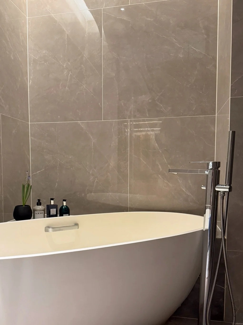Thanh niên thuê khách sạn Marriott ở suốt 4 năm để được bao điện nước, miễn phí bữa sáng và đi tập gym cho gần- Ảnh 6.