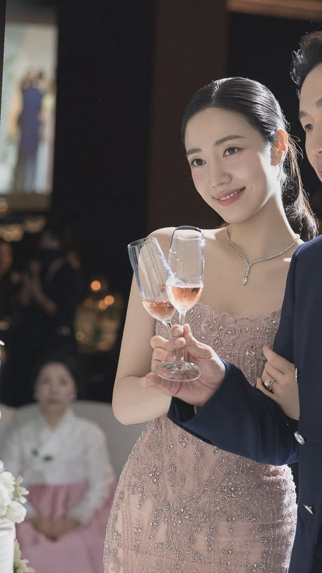 Hòa bình đến với T-ara rồi sao: Hwayoung cưới, Eunjung và Hyomin nô nức tung hoa?- Ảnh 15.