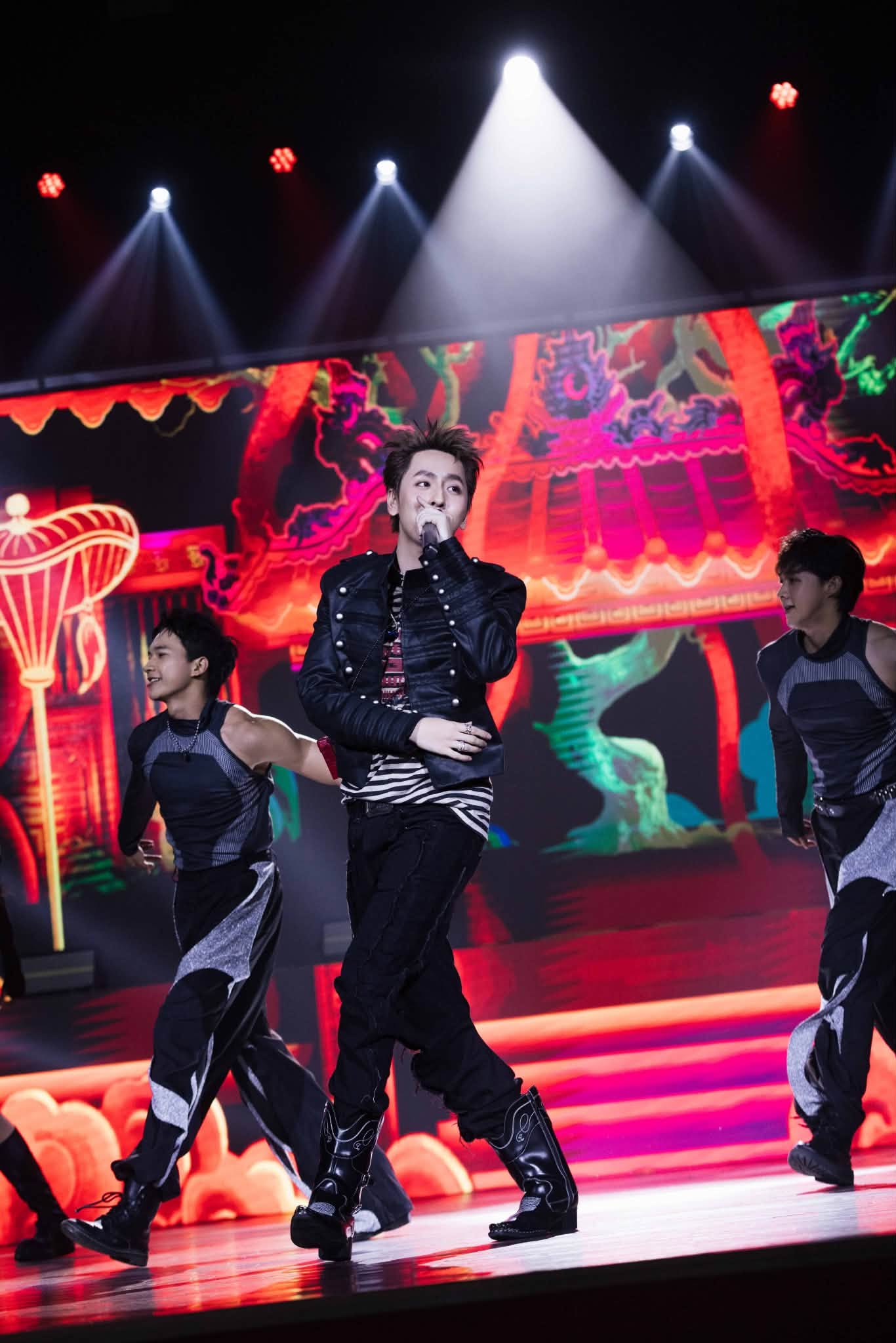Để rapper hát bolero là thế này đây  - Ảnh 8.
