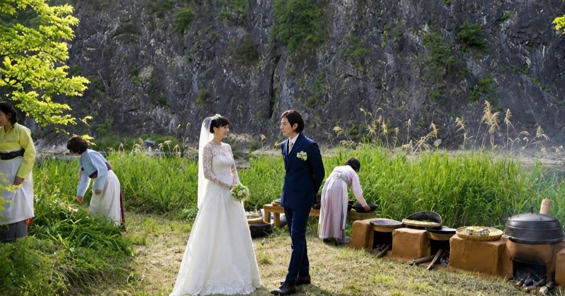 Won Bin yêu đương bí mật, đến lúc chia tay cũng không cho "búp bê xứ Hàn" 1 danh phận?- Ảnh 7.