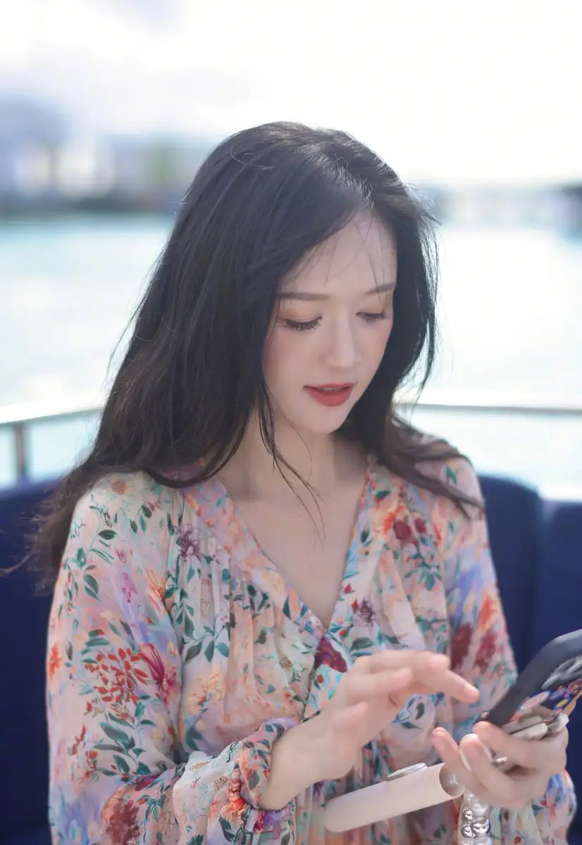 Tận mắt thấy nhan sắc Trần Kiều Ân ngoài đời mà ngớ cả người- Ảnh 3.