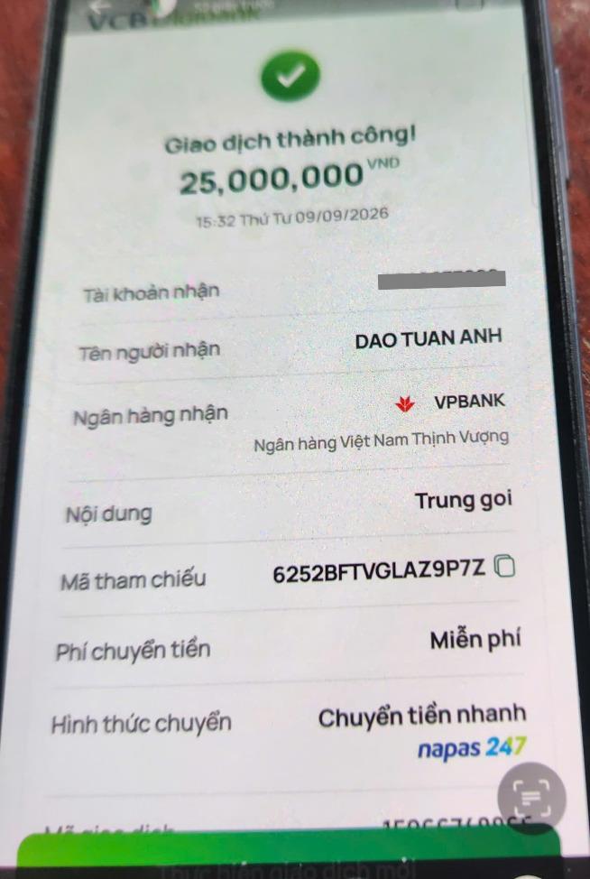 Người đàn ông SN 1970 ở Nghệ An chuyển khoản 25.000.000 đồng vào tài khoản VPBANK có tên DAO TUAN ANH: Công an vào cuộc rà soát giao dịch- Ảnh 1.