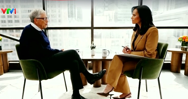 Tỷ phú Bill Gates cảnh báo rủi ro chưa từng có về AI - Ảnh 1.