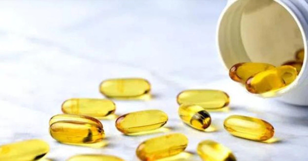 Scandal trường mầm non dùng chảo nấu để cọ nắp cống gây kinh hãi ở Trung Quốc - Ảnh 2.