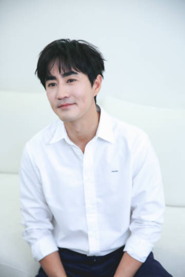 Mỹ nhân showbiz và bạn trai diễn viên hơn 10 tuổi bí mật kết hôn rồi ly dị không cho ai biết- Ảnh 7.