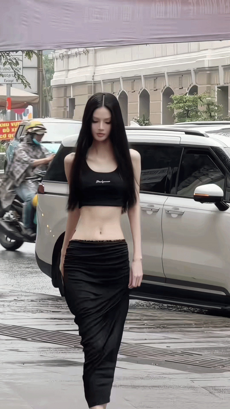 Hương Giang khoe "siêu vòng 2", netizen phán cỡ top 1 Trung Quốc- Ảnh 4.