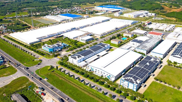 FDI 'đổi khẩu vị': Ngoài 6.800 ha đất sạch, TP.HCM chuẩn bị gì để đón dự án tỷ USD? - Ảnh 2.