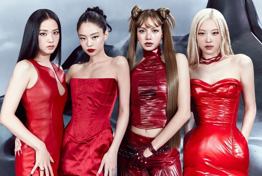 Lisa không công khai chuyện hẹn hò vì BLACKPINK- Ảnh 2.