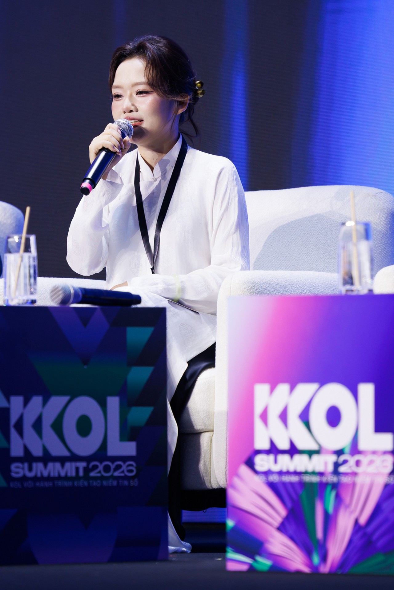 KOL Summit 2026: Chính thức bước vào 2 phiên chuyên đề thảo luận về AI, khủng hoảng niềm tin và tương lai sáng tạo - Ảnh 16.