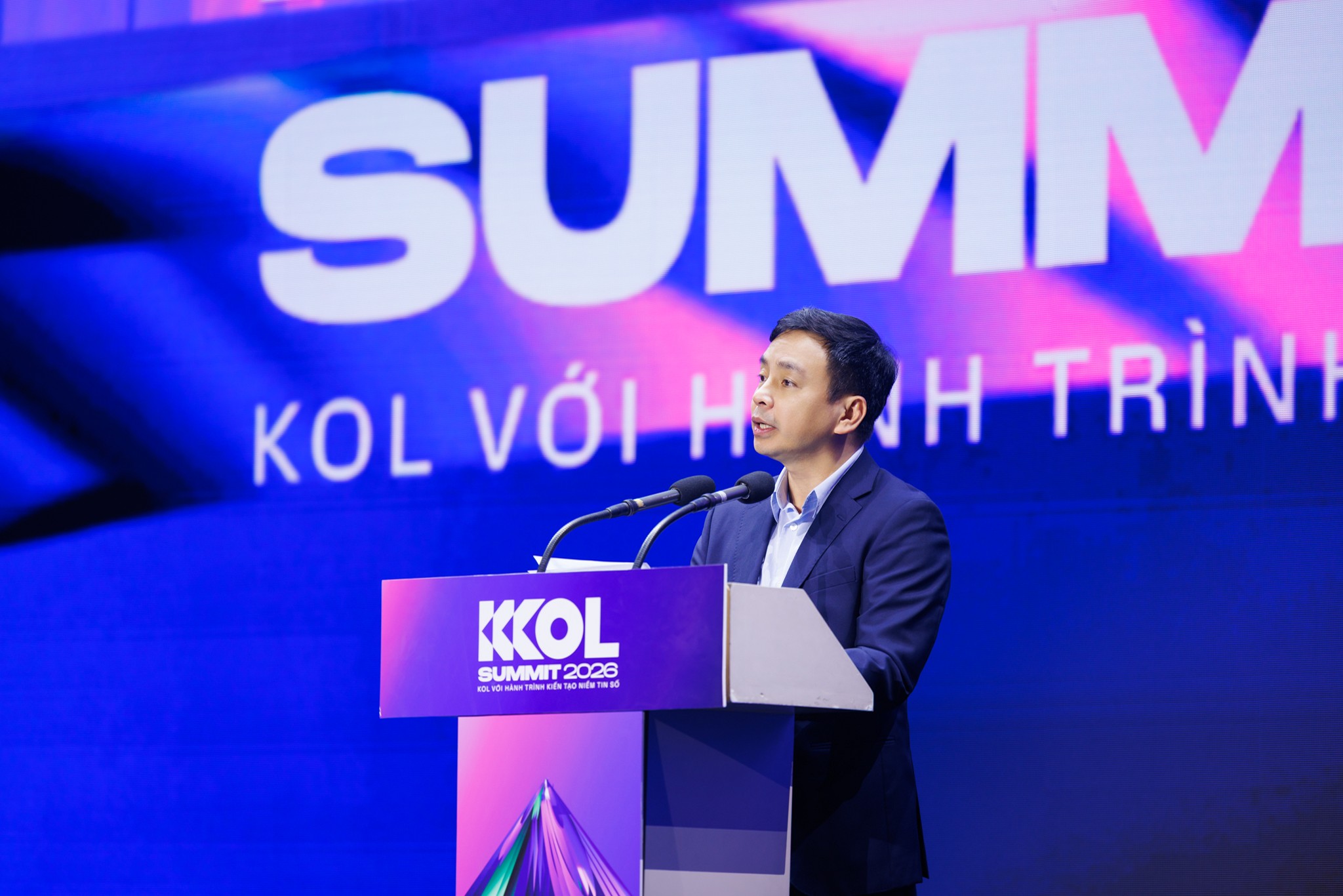 Đang diễn ra phiên toàn thể buổi chiều của KOL Summit 2026 với 1500 khách mời - Ảnh 5.