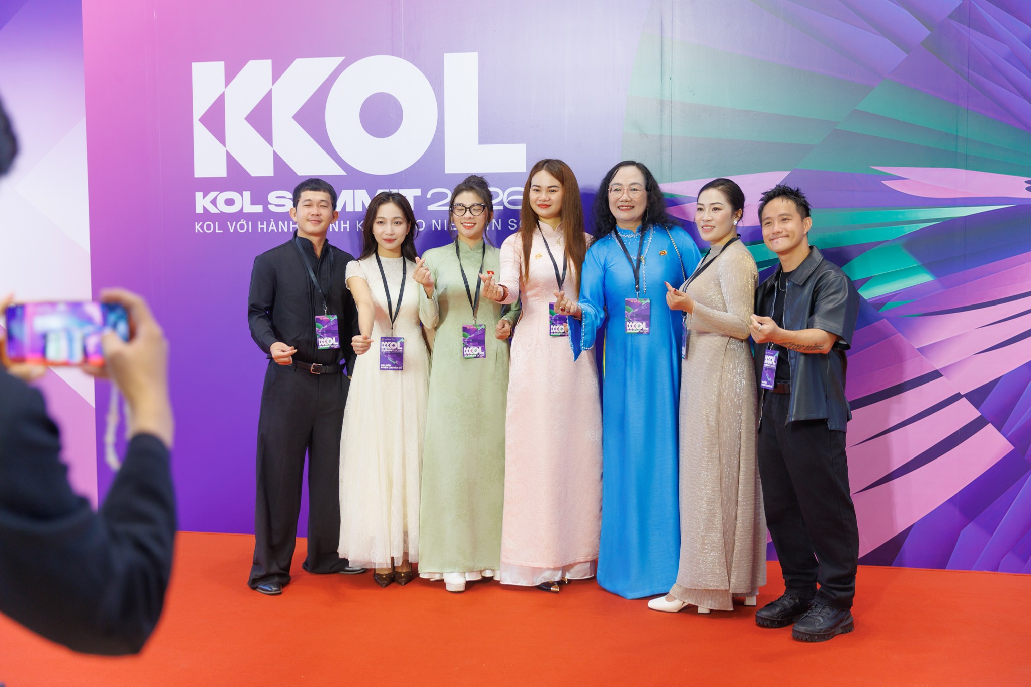 KOL Summit 2026: Chính thức bước vào 2 phiên chuyên đề thảo luận về AI, khủng hoảng niềm tin và tương lai sáng tạo - Ảnh 30.