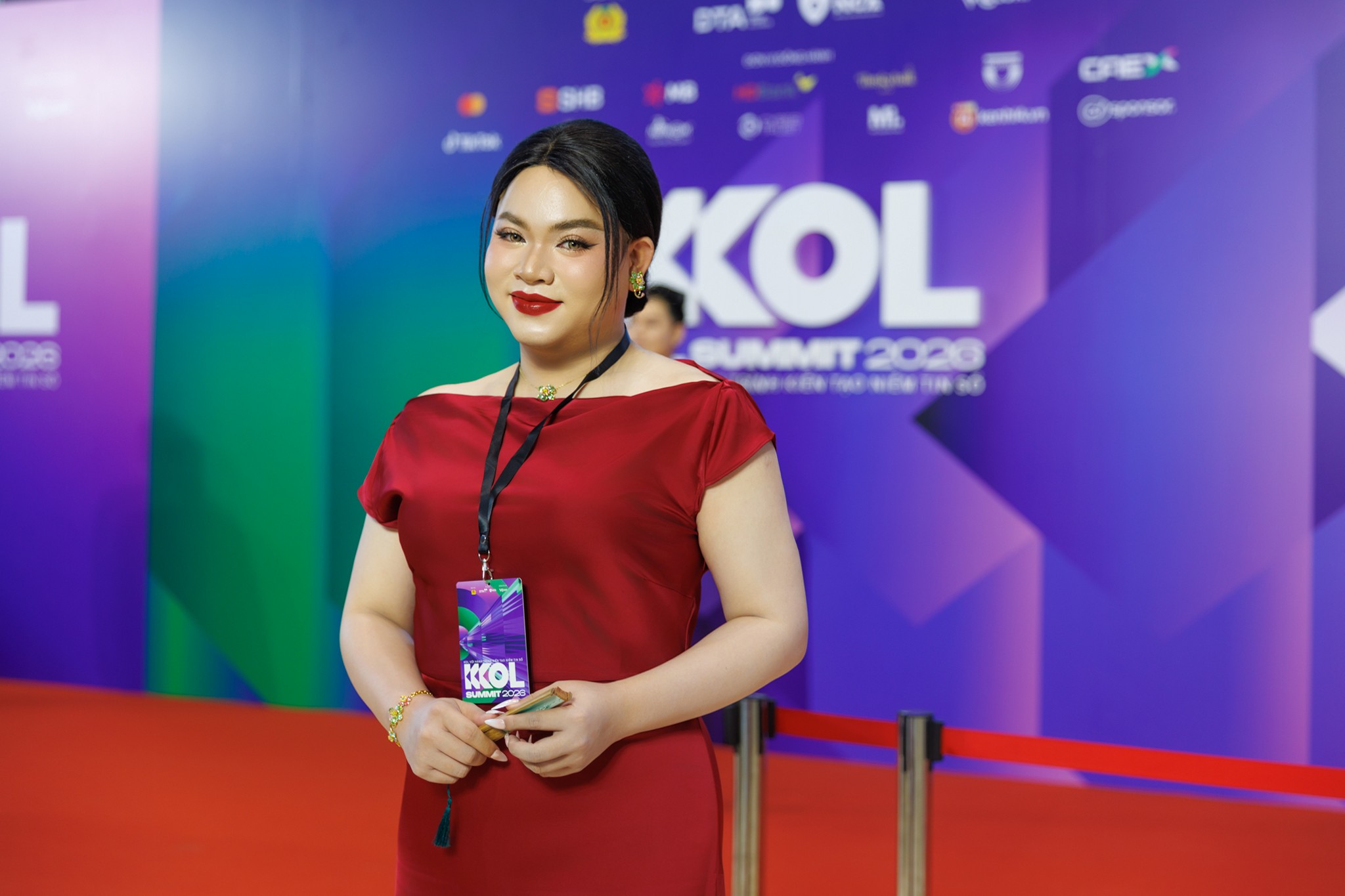 KOL Summit 2026: Chính thức bước vào 2 phiên chuyên đề thảo luận về AI, khủng hoảng niềm tin và tương lai sáng tạo - Ảnh 32.
