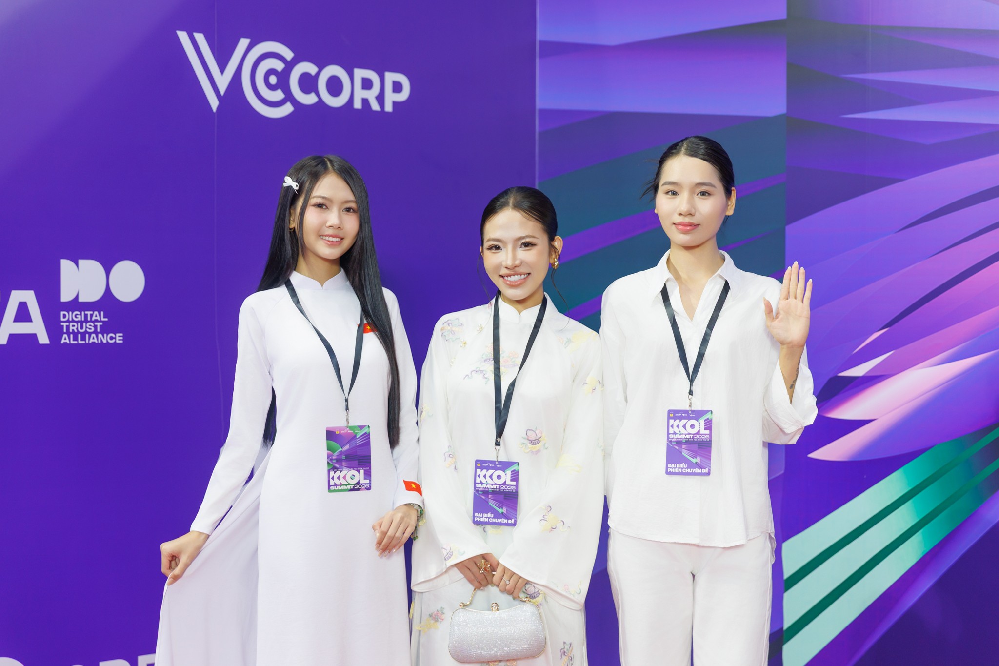 KOL Summit 2026: Chính thức bước vào 2 phiên chuyên đề thảo luận về AI, khủng hoảng niềm tin và tương lai sáng tạo - Ảnh 31.