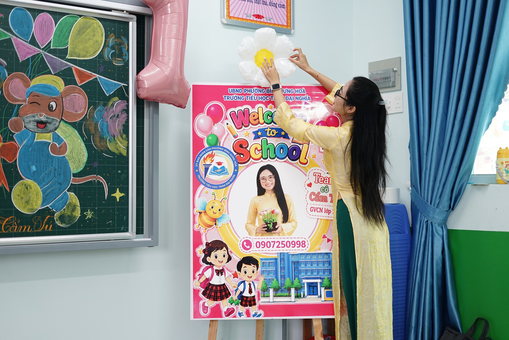 Không khí rộn ràng trước ngày khai giảng đầu tiên của ngôi trường đặc biệt trên nền nghĩa trang Bình Hưng Hòa- Ảnh 8.
