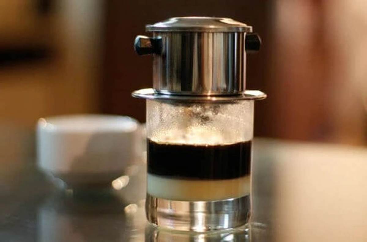 Cô gái 24 tuổi thủng dạ dày vì kiểu uống cà phê "vạn người mê"- Ảnh 1.