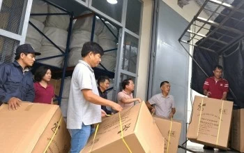 Cục Dự trữ Nhà nước đấu thầu mua 90.000 áo phao cứu sinh nhập kho dự trữ quốc gia Cục Dự trữ Nhà nước đấu thầu mua 90.000 áo phao cứu sinh nhập kho dự trữ quốc gia