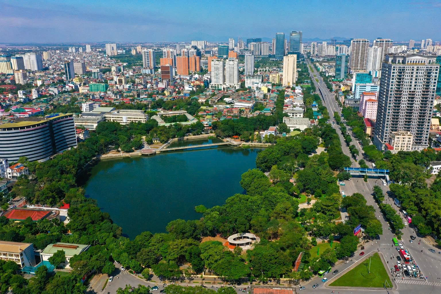 Công viên Nghĩa Đô bắn pháo hoa, Hanoi Signature by Swiss-Belhotel tầm view thượng hạng - Ảnh 1. Công viên Nghĩa Đô bắn pháo hoa, Hanoi Signature by Swiss-Belhotel tầm view thượng hạng - Ảnh 1.