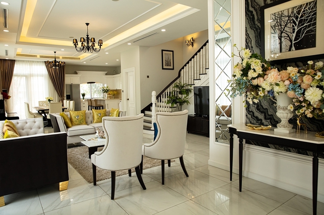 Nữ MC quê Nghệ An có bằng Thạc sĩ Kinh tế: Sống trong biệt thự 800m², điều hành chuỗi thẩm mỹ viện ở TP.HCM- Ảnh 5.