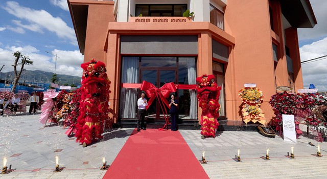 Khai trương nhà mẫu The Elite: Hàng trăm nhà đầu tư đổ về Khai trương nhà mẫu The Elite: Hàng trăm nhà đầu tư đổ về