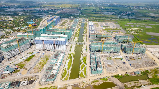 Trốn khói bụi, tắc đường, kiến trúc sư trẻ quyết đưa cả nhà về Sun Urban City sống - Ảnh 5. Trốn khói bụi, tắc đường, kiến trúc sư trẻ quyết đưa cả nhà về Sun Urban City sống - Ảnh 5.