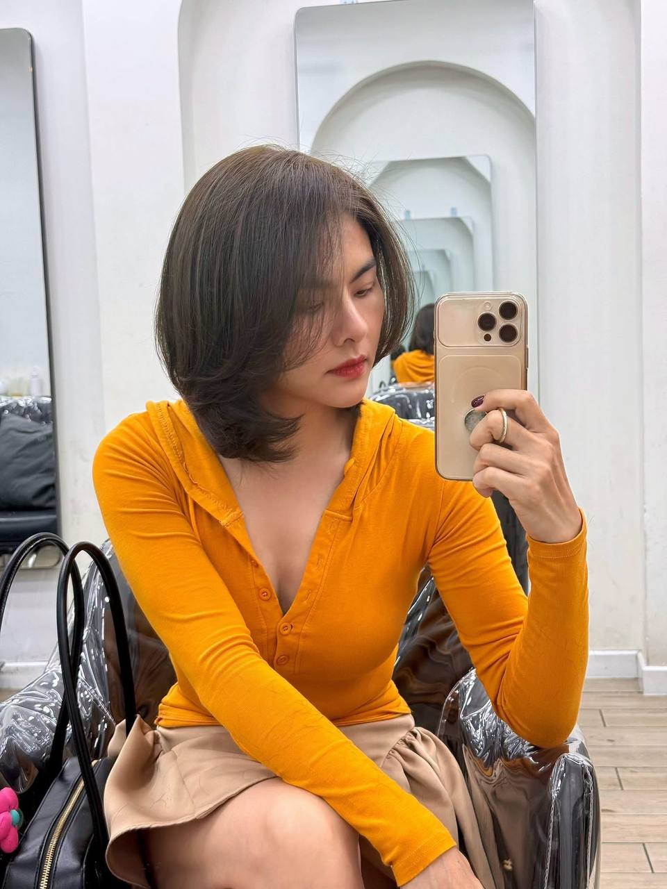 Mỹ nhân ở ẩn nhiều năm trở lại showbiz, eo thon không ai tin đã là mẹ 4 con- Ảnh 7.
