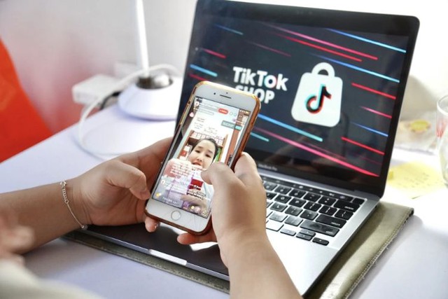 TikTok Shop thu phí logistics hàng cồng kềnh tới 65.000 đồng, chuyên gia nói người bán tăng giá 20.000 đồng chưa chắc bù được chi phí- Ảnh 3.