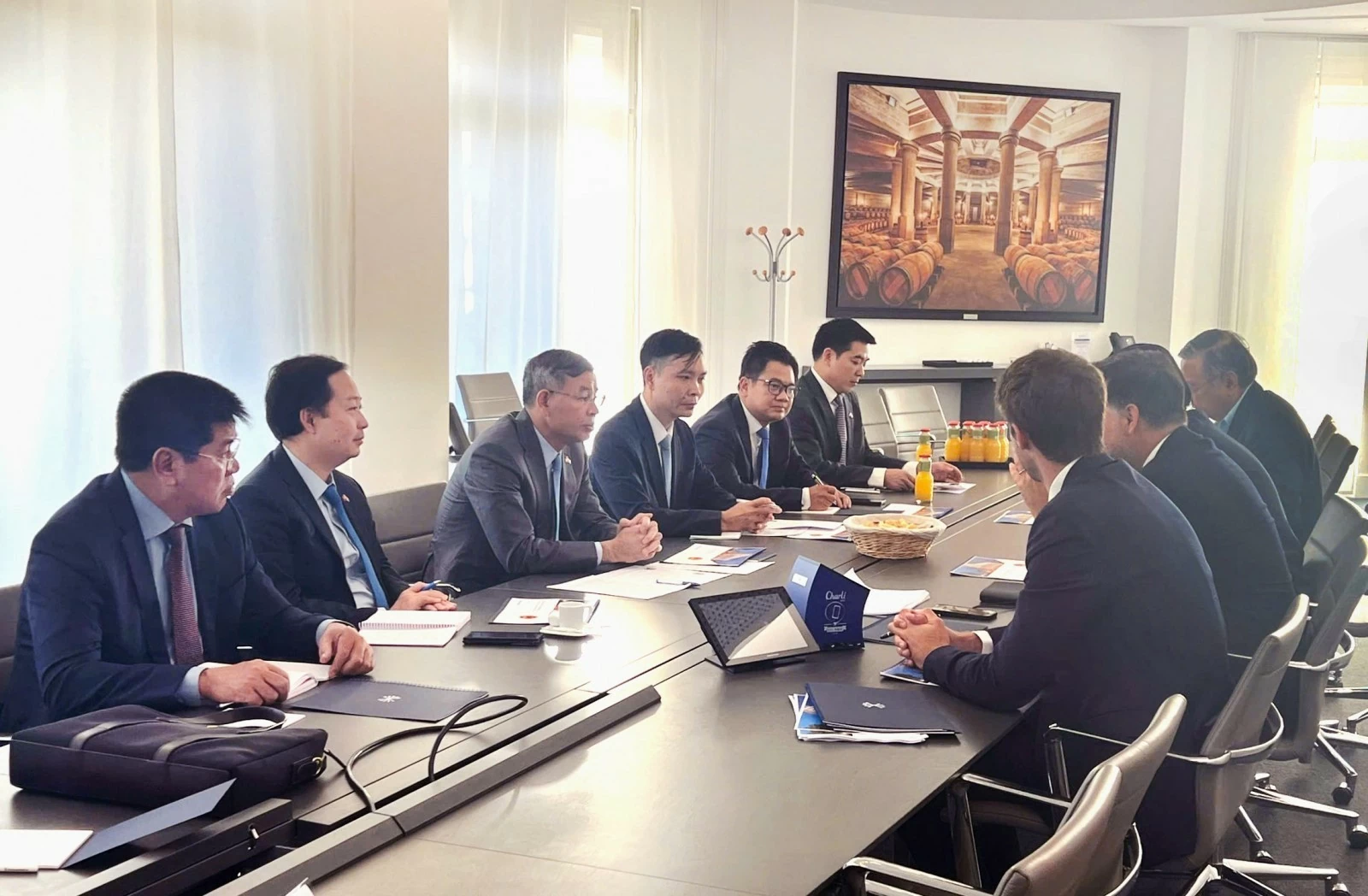 Bộ trưởng Bộ Tài chính Ngô Văn Tuấn làm việc với Tập đoàn Rothschild & Co Bộ trưởng Bộ Tài chính Ngô Văn Tuấn làm việc với Tập đoàn Rothschild & Co