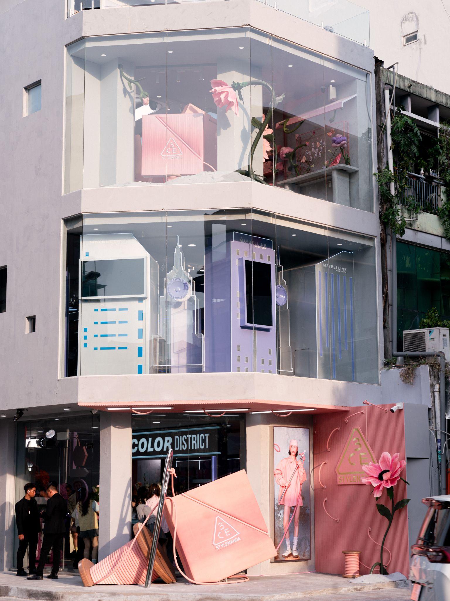 3CE khai trương Collab Pop-up Color District đầu tiên ở Việt Nam: Gương mặt đại diện người Hàn xuất hiện, “siêu phẩm” mới gây chú ý - Ảnh 10.