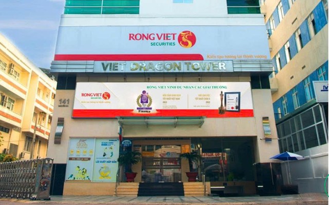 Lãnh đạo Chứng khoán Rồng Việt đăng ký bán cổ phiếu VDS- Ảnh 1. Lãnh đạo Chứng khoán Rồng Việt đăng ký bán cổ phiếu VDS- Ảnh 1.