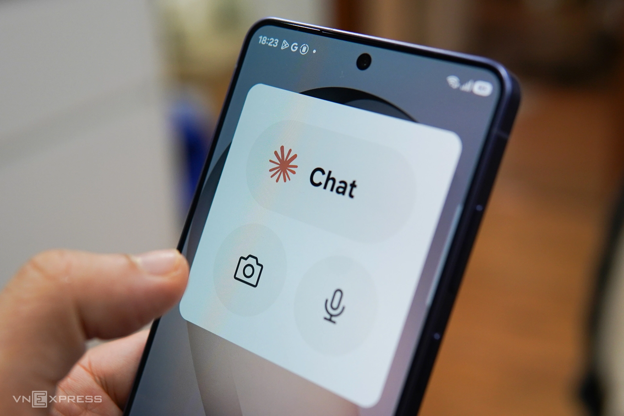 Claude AI bị biến thành “cỗ máy” lừa đảo hàng loạt: 20 ứng dụng hẹn hò Trung Quốc tạo ra 4.700 “người yêu ảo”, gửi 2,36 triệu tin nhắn trong 2 tuần- Ảnh 1. Claude AI bị biến thành “cỗ máy” lừa đảo hàng loạt: 20 ứng dụng hẹn hò Trung Quốc tạo ra 4.700 “người yêu ảo”, gửi 2,36 triệu tin nhắn trong 2 tuần- Ảnh 1.