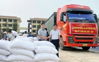 Xuất cấp gần 2.570 tấn gạo hỗ trợ học sinh năm học 2026 - 2027
