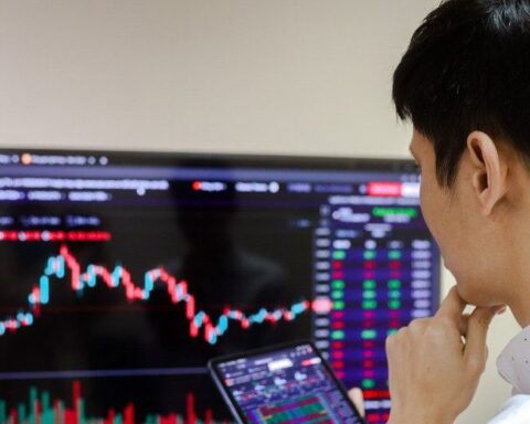 Lãi suất và VN-Index có thực sự “ngược đường”? Chuyên gia chỉ ra một thay đổi đáng chú ý
